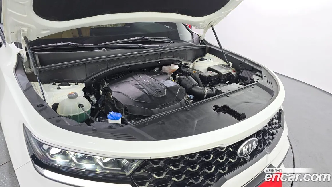 Kia Sorento — фото 7