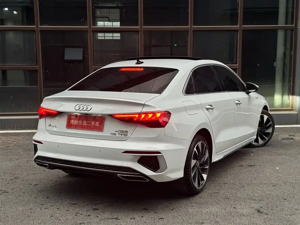 Audi A3 — фото 3