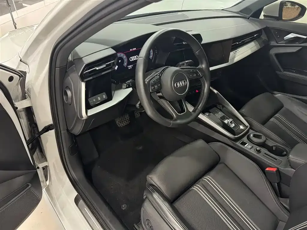 Audi A3 — фото 10