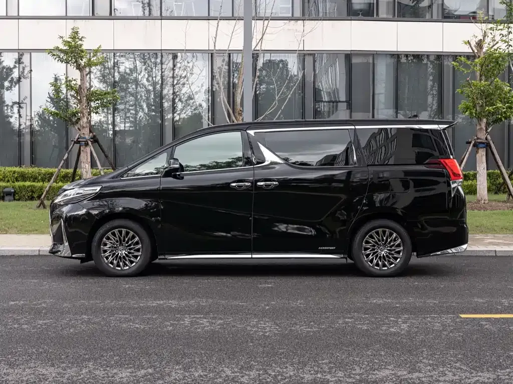 Lexus LM 2022 из CN, фото 3