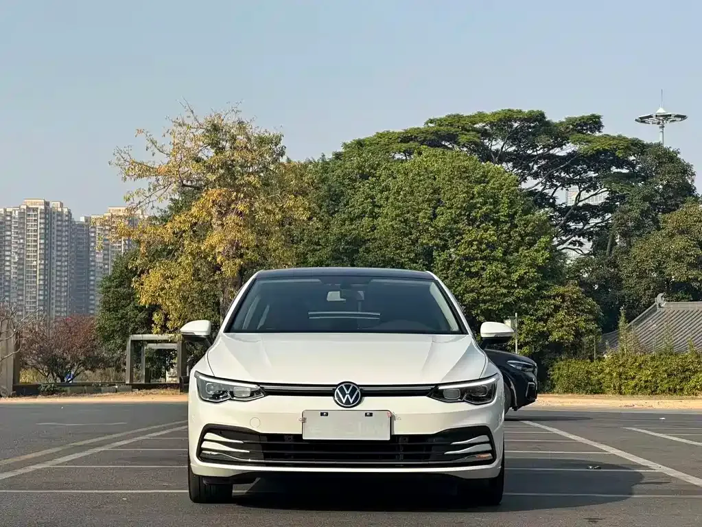 Volkswagen Golf 2022 из CN, фото 7