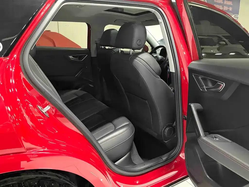 Audi Q2L 2022 из CN, фото 5