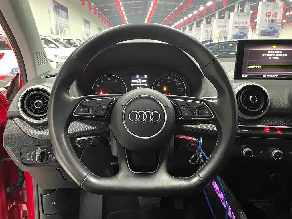 Audi Q2L 2022 из CN, фото 4