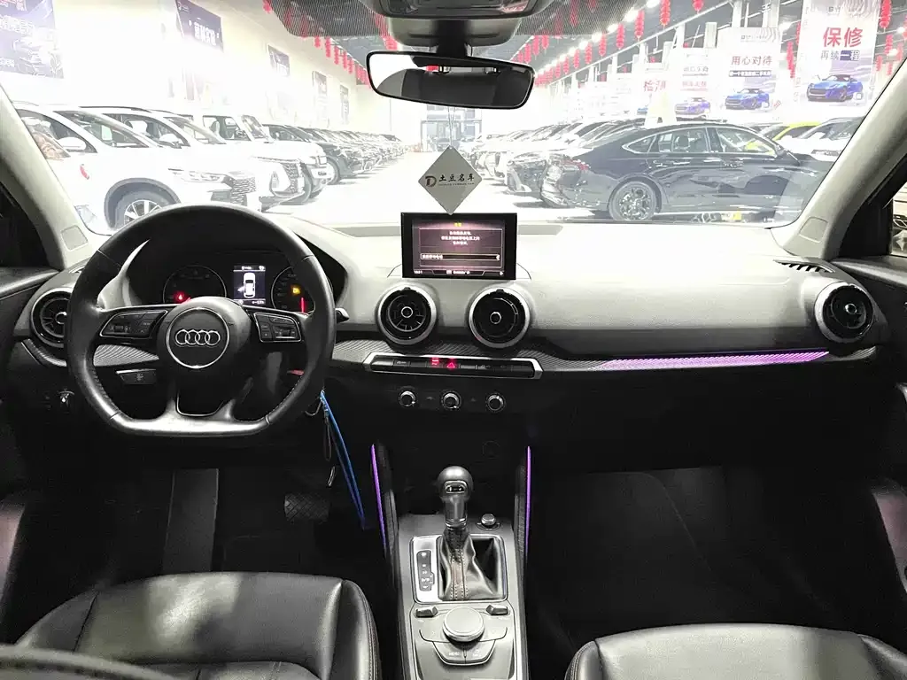 Audi Q2L 2022 из CN, фото 3