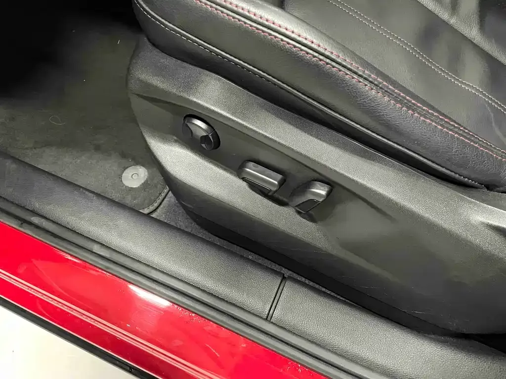Audi Q2L 2022 из CN, фото 8