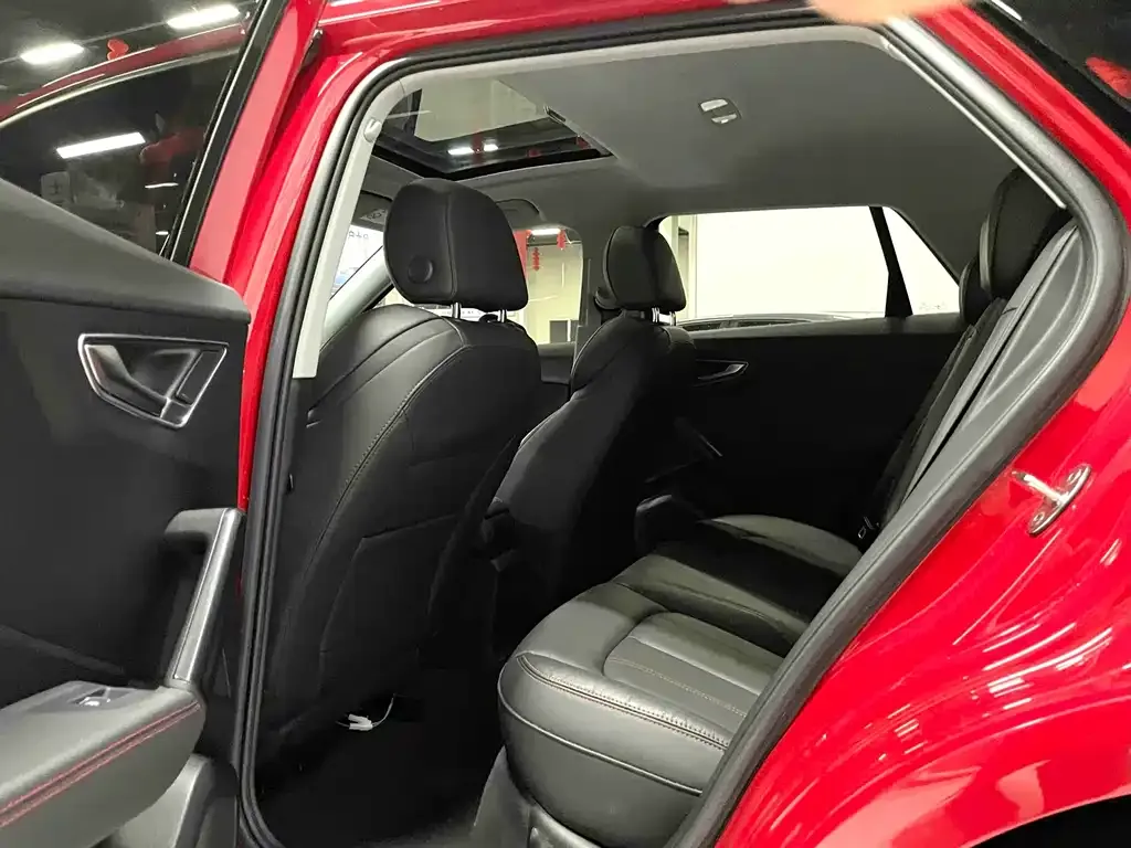 Audi Q2L 2022 из CN, фото 7