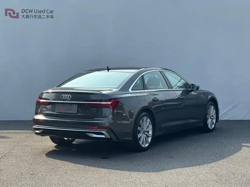 Audi A6L — фото 8
