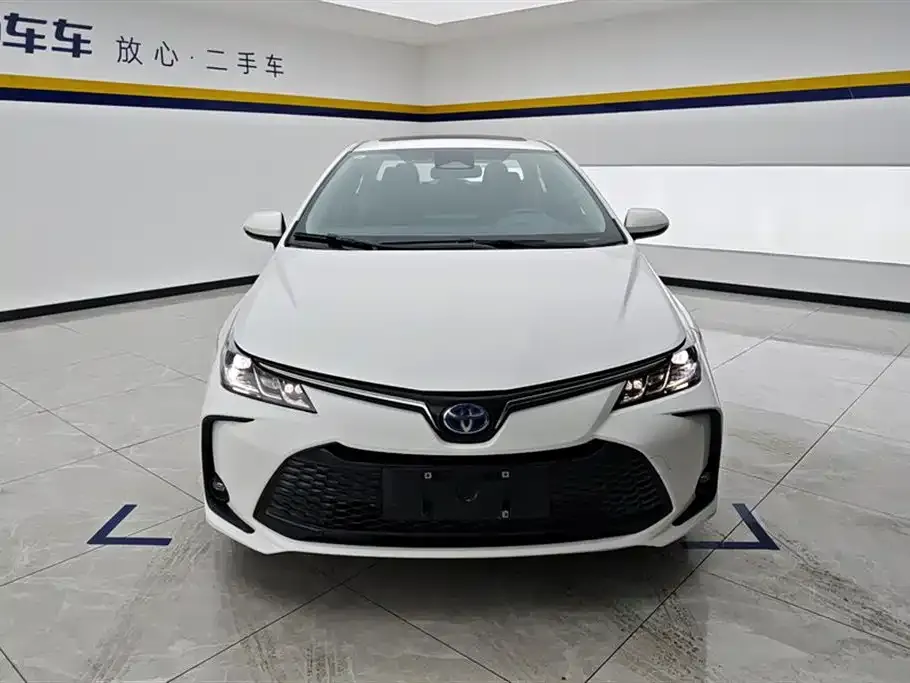 Toyota Corolla 2023 из CN, фото 5