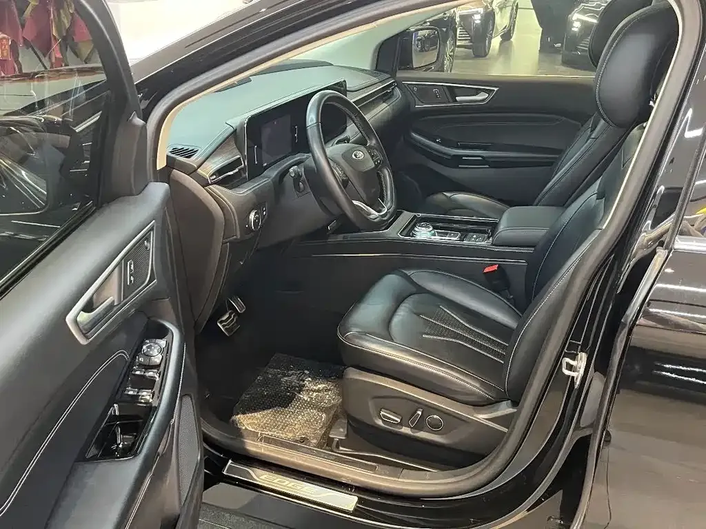 Ford Edge 2022 из CN, фото 10