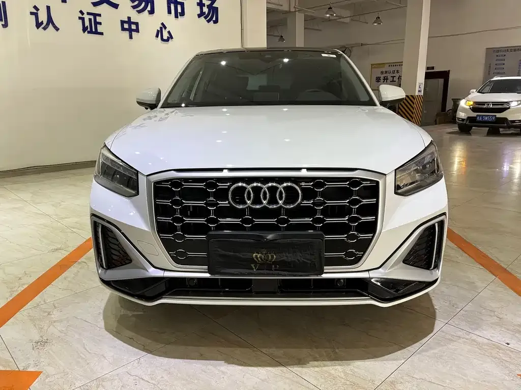 Audi Q2L 2022 из CN, фото 6