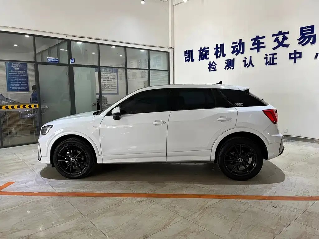 Audi Q2L 2022 из CN, фото 8