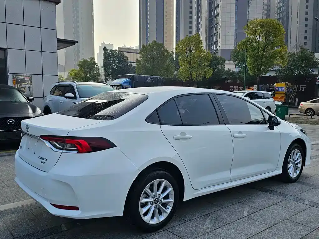 Toyota Corolla 2021 из CN, фото 9