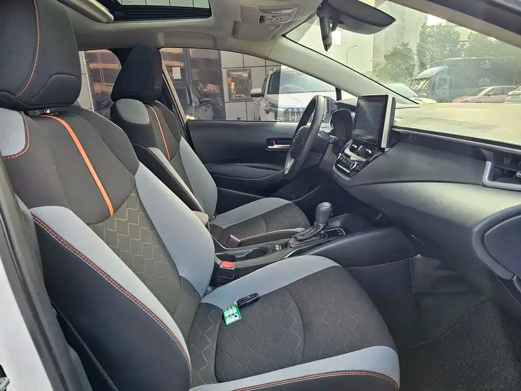 Toyota Corolla 2021 из CN, фото 4