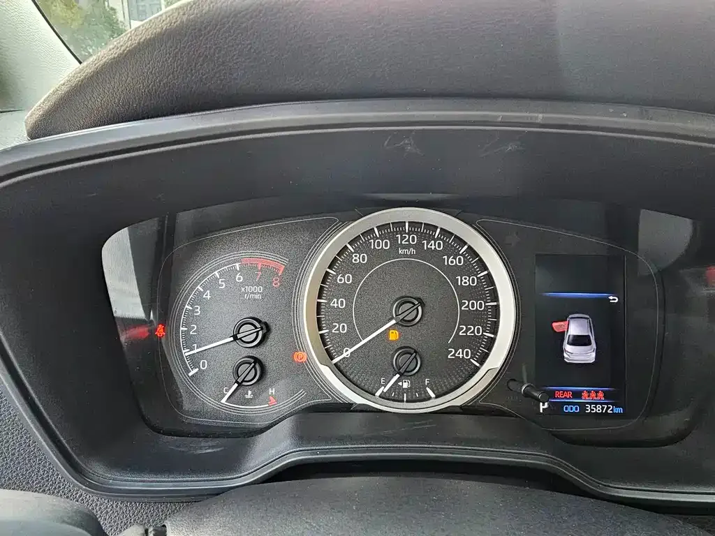 Toyota Corolla 2021 из CN, фото 3