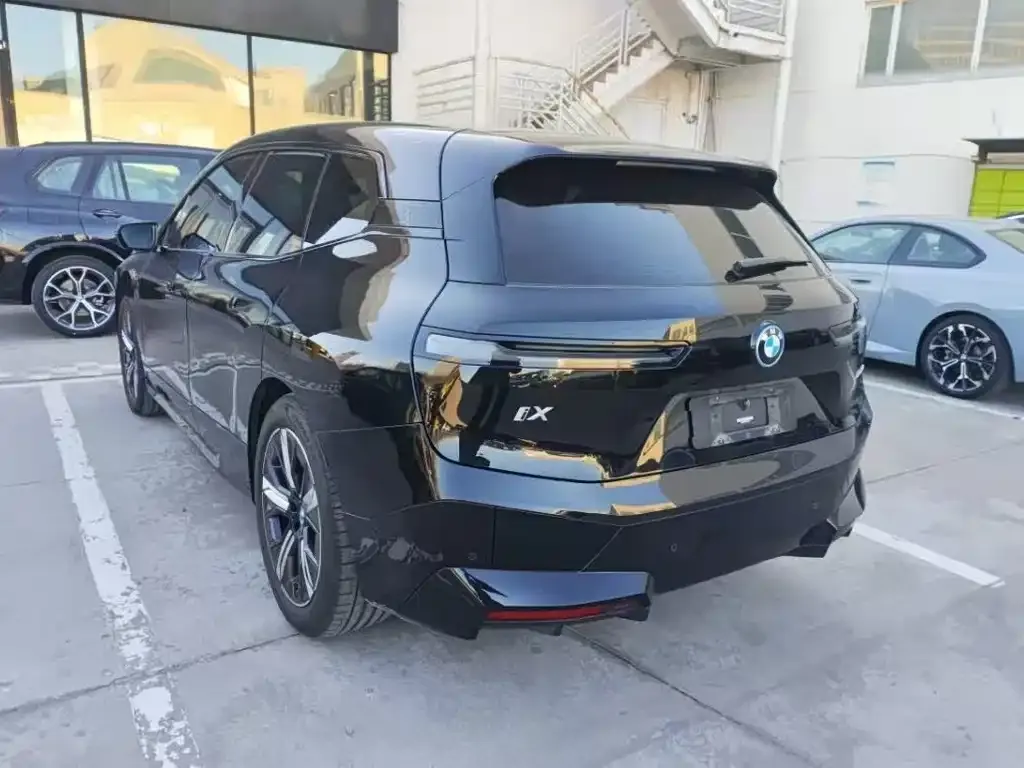 BMW iX 2023 из CN, фото 6