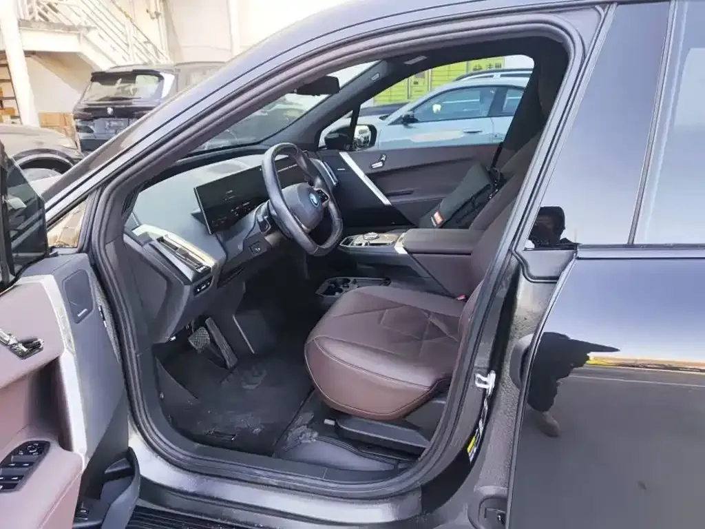 BMW iX 2023 из CN, фото 3