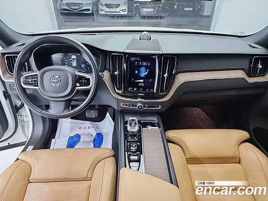 Volvo XC60 2021 из KR, фото 7