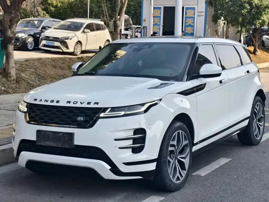 Land Rover Evoque — фото 1