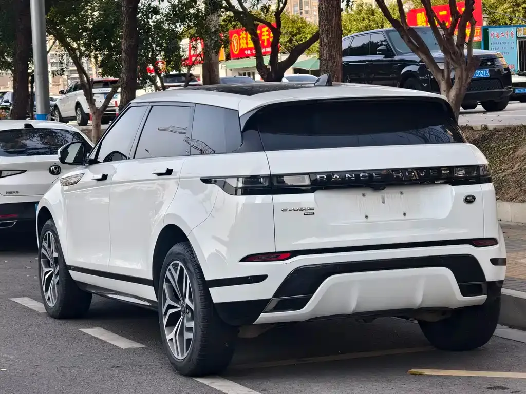 Land Rover Evoque — фото 5