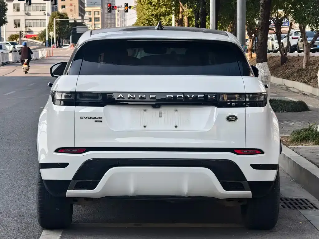 Land Rover Evoque — фото 10