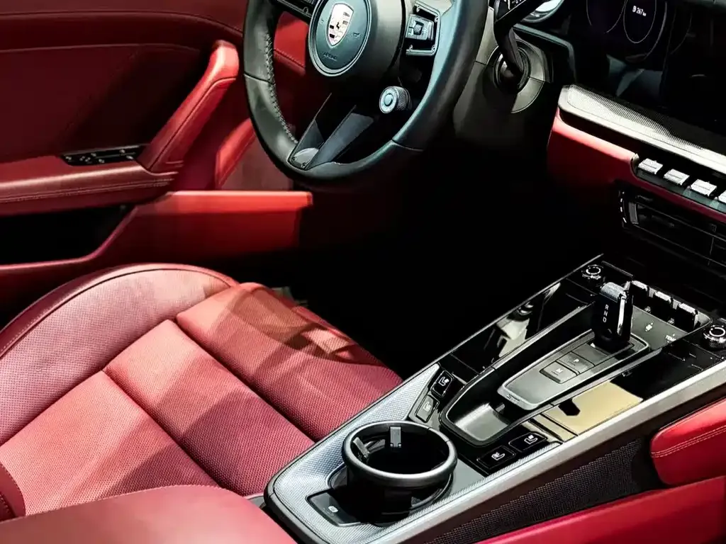 Porsche 911 2023 из CN, фото 10