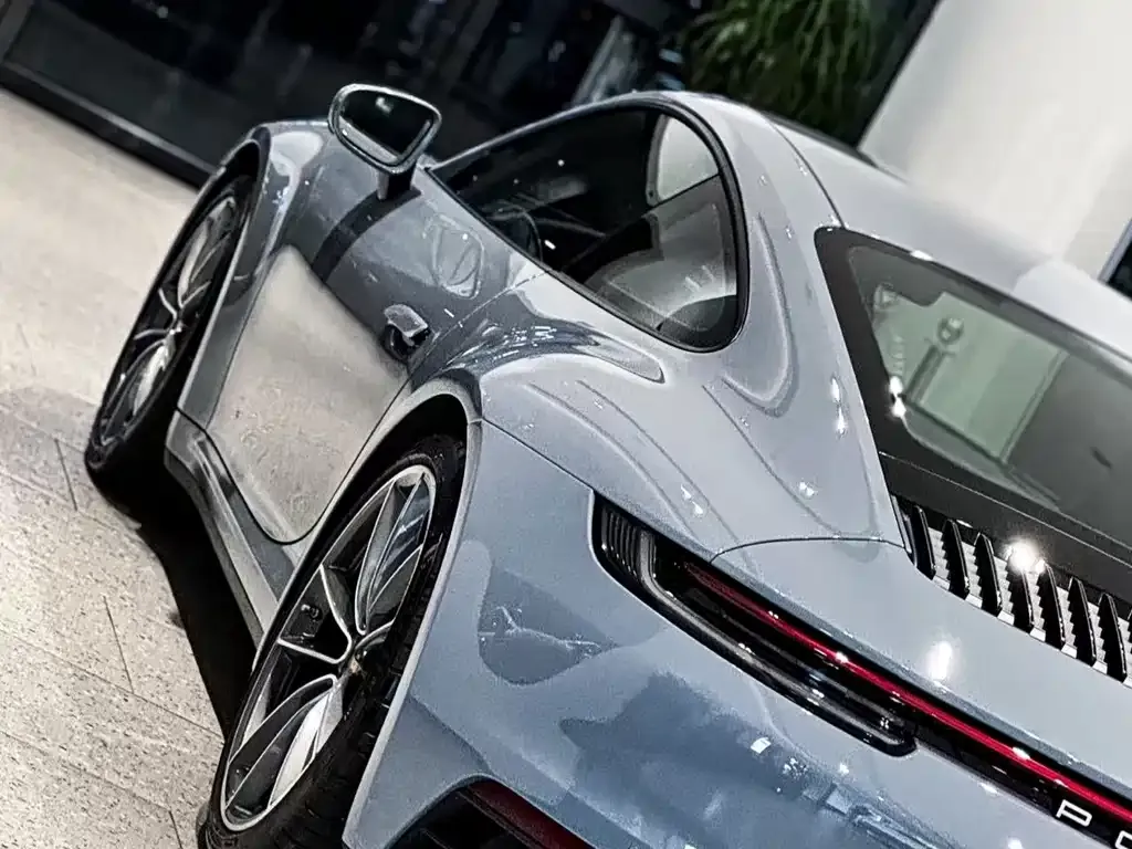 Porsche 911 2023 из CN, фото 3