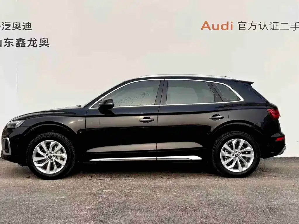 Audi Q5L 2022 из CN, фото 2
