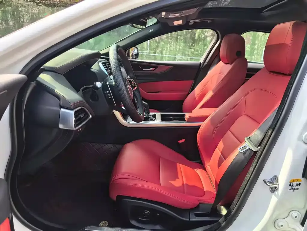 Jaguar XEL 2021 из CN, фото 5