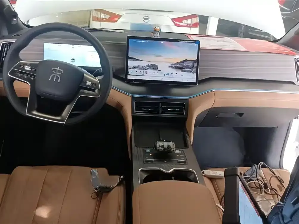 BYD L DM-i 2024 из CN, фото 10