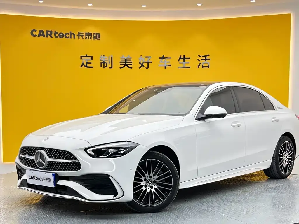 Mercedes-Benz C-Class — фото 1