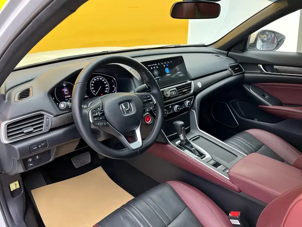 Honda Inspire 2023 из CN, фото 4