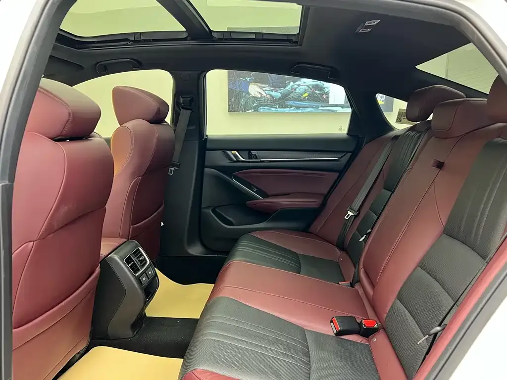 Honda Inspire 2023 из CN, фото 6