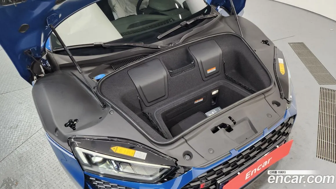 Audi R8 2022 из KR, фото 10