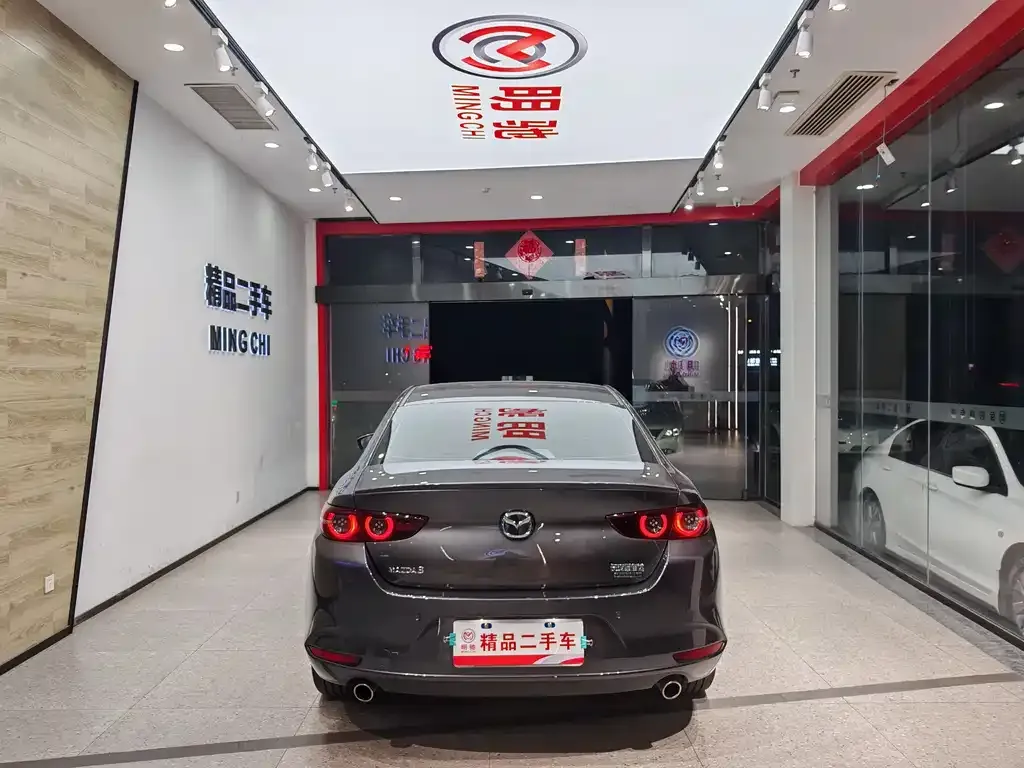 Mazda 3 Axela 2023 из CN, фото 7