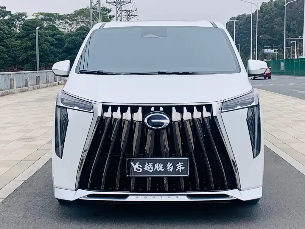 GAC Motor Trumpchi M8 — фото 8