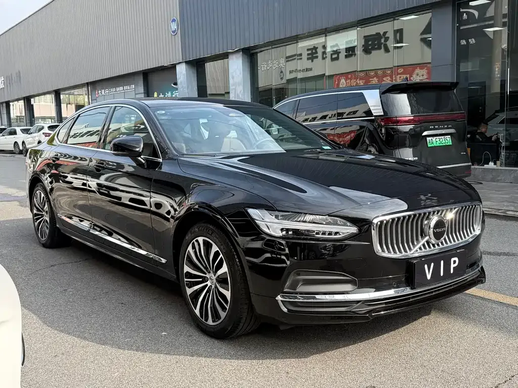 Volvo S90 2025 из CN, фото 1