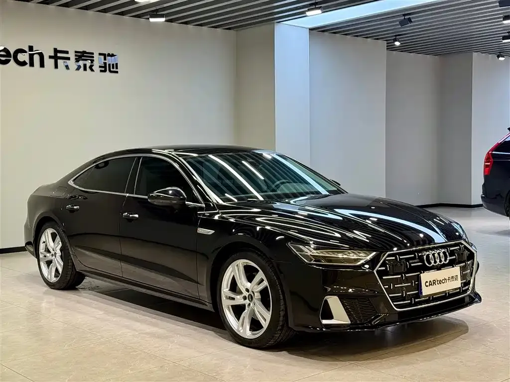Audi A7L 2024 из CN, фото 5