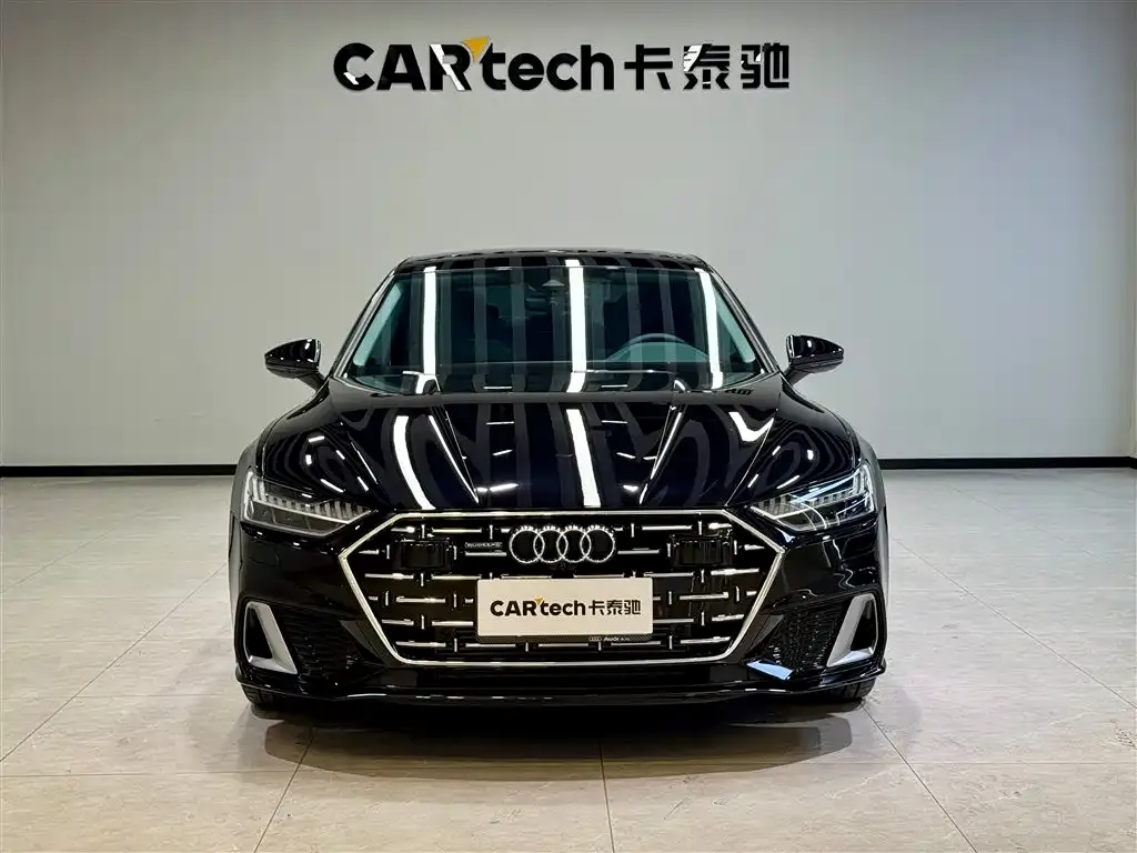 Audi A7L 2024 из CN, фото 3