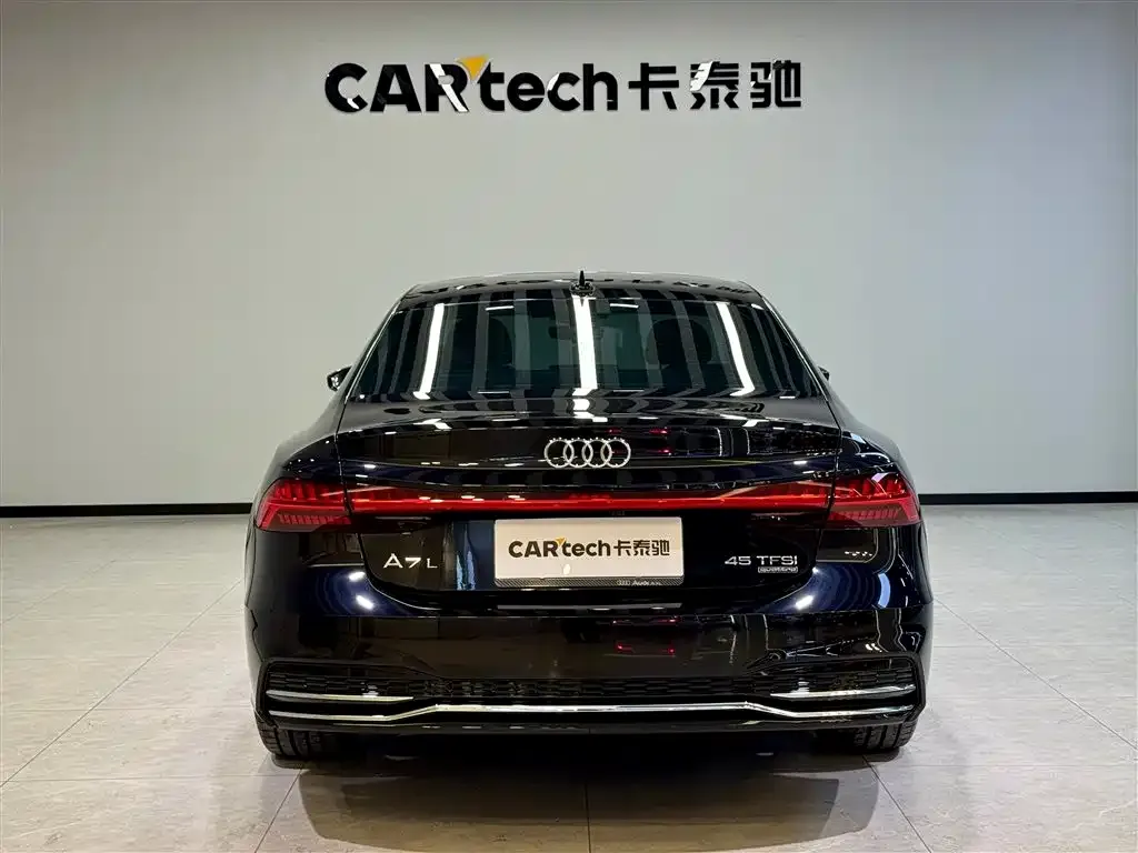 Audi A7L 2024 из CN, фото 8