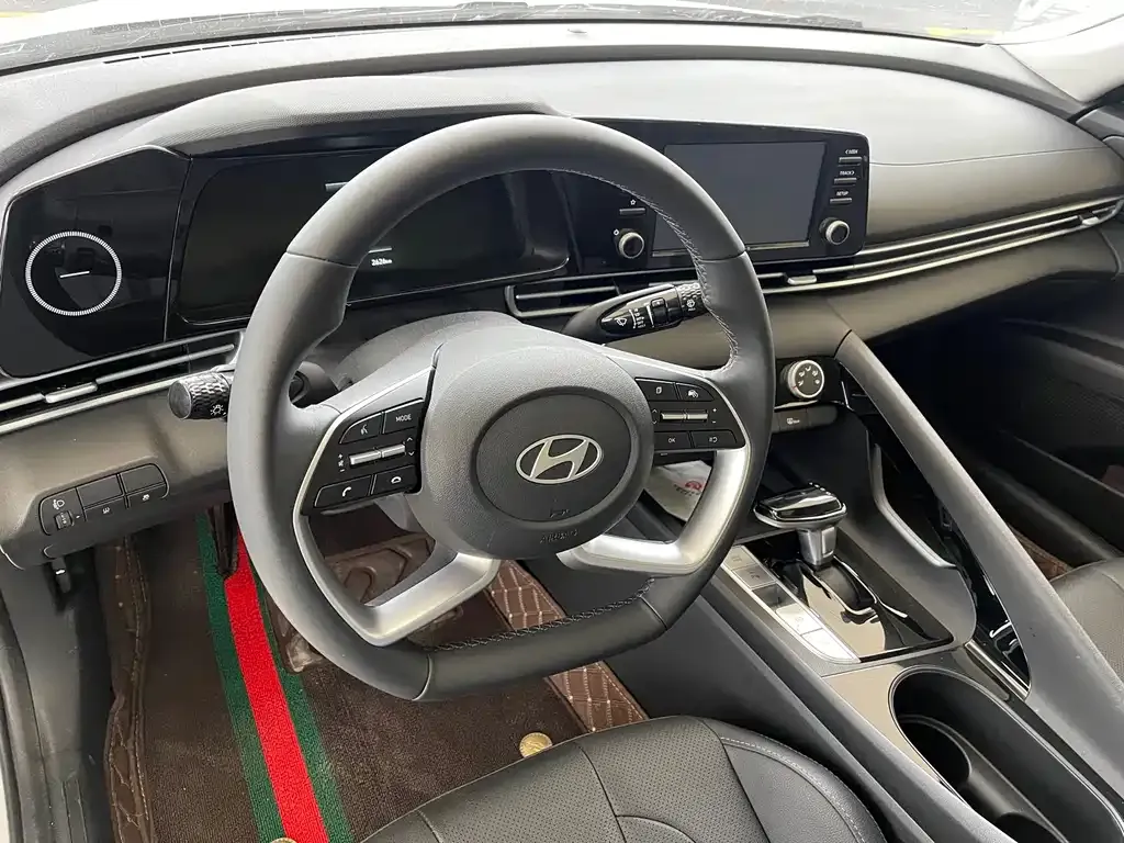 Hyundai Elantra 2025 из CN, фото 6