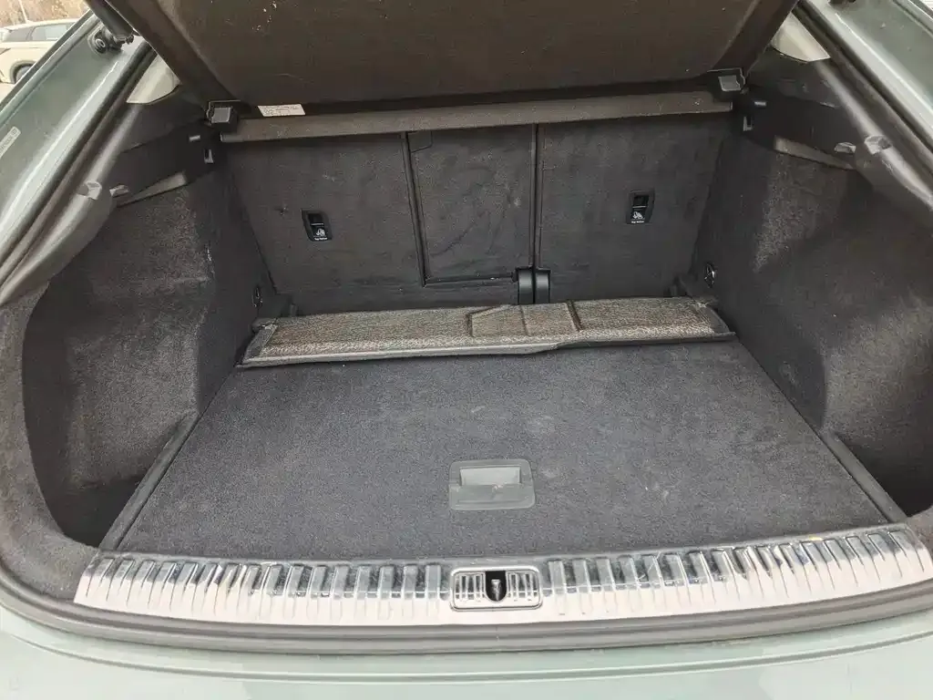Audi Q3 Sportback 2021 из CN, фото 3