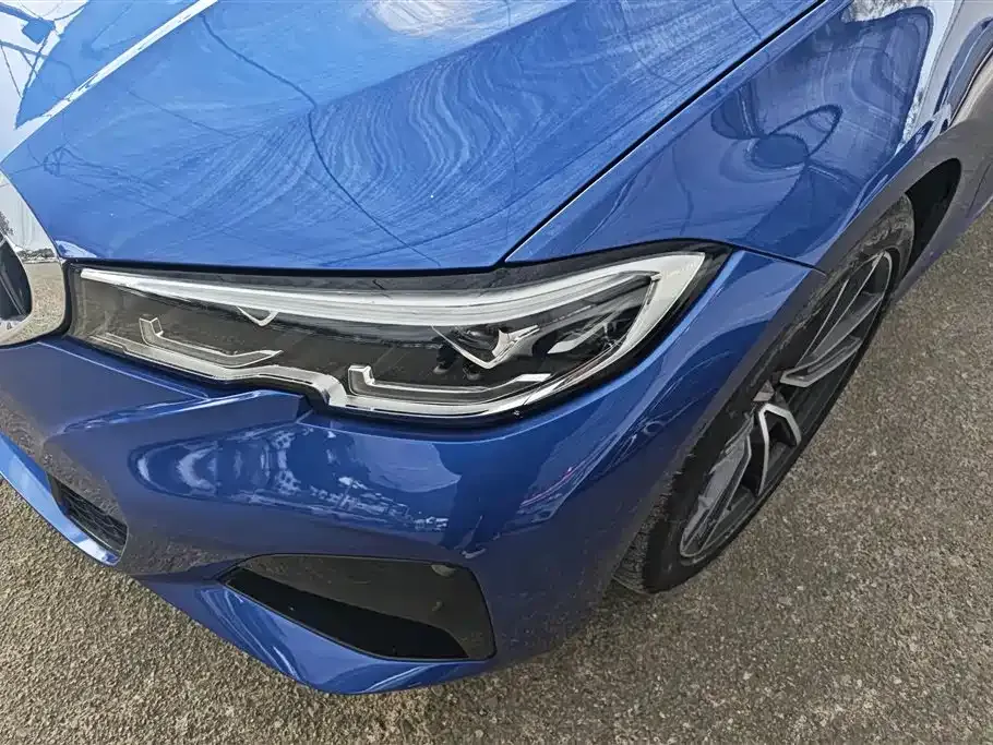 BMW 3 Series 2021 из CN, фото 2