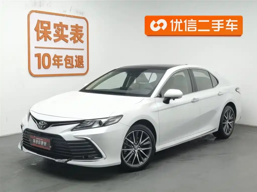 Toyota Camry 2023 из CN, фото 1
