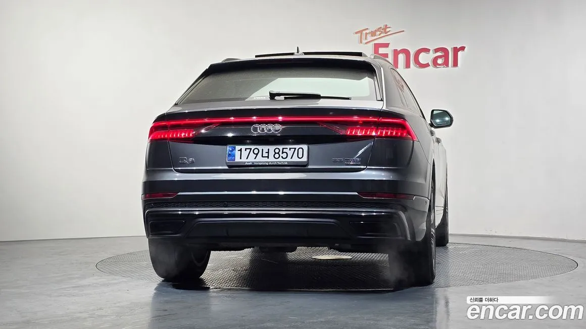 Audi Q8 2021 из KR, фото 2