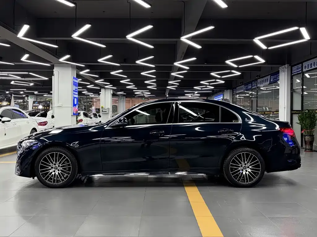 Mercedes-Benz C-Class 2023 из CN, фото 10