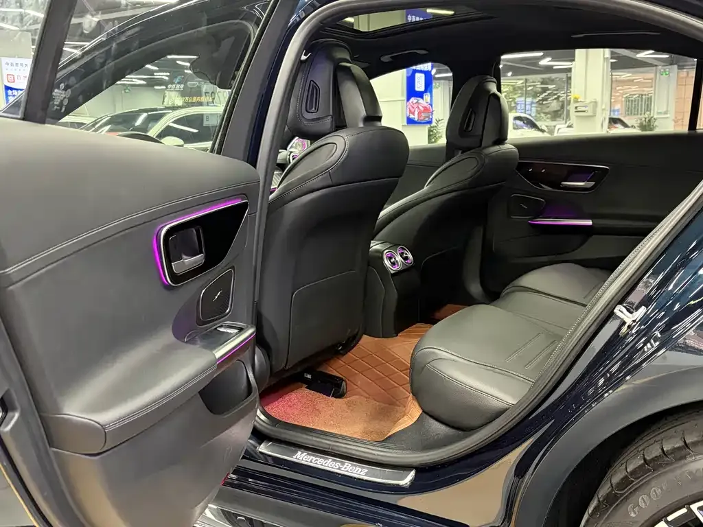 Mercedes-Benz C-Class 2023 из CN, фото 3