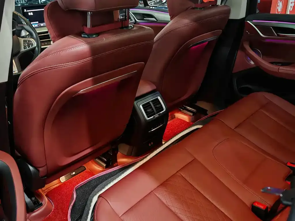 BMW iX3 2023 из CN, фото 2
