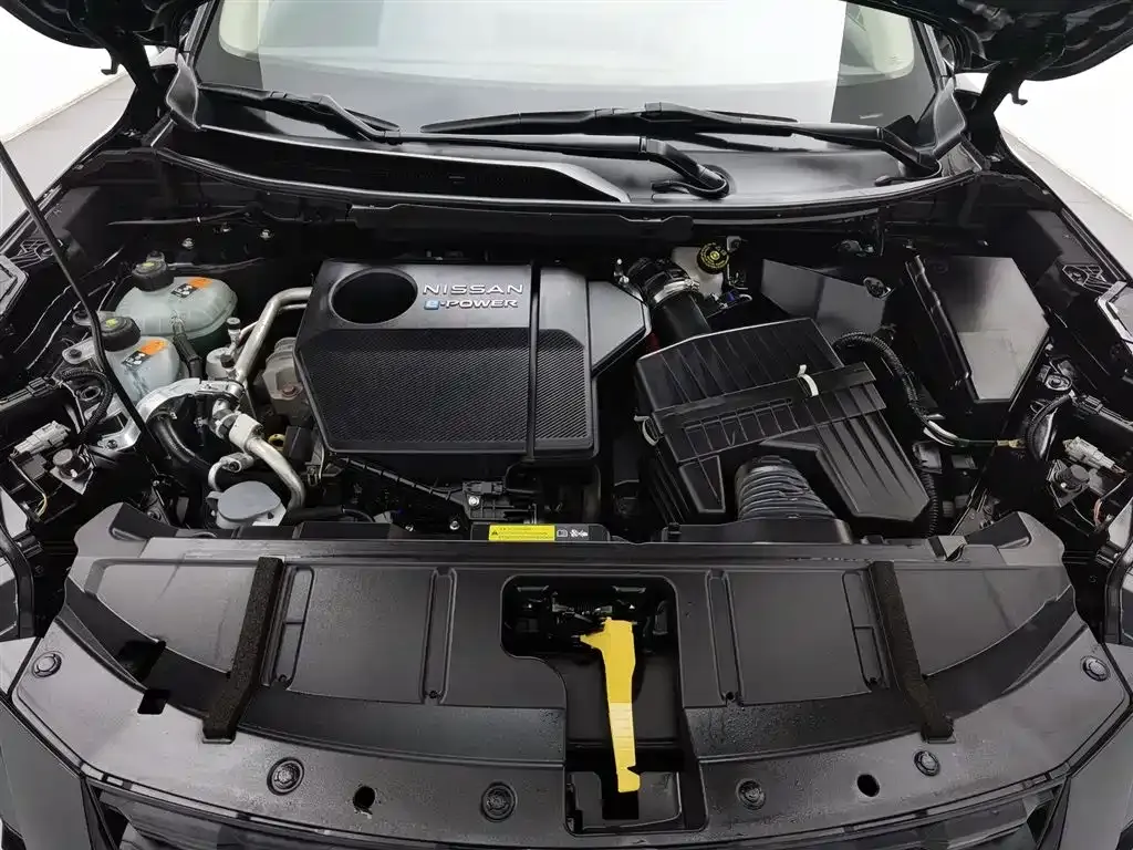 Nissan X-Trail 2024 из CN, фото 3
