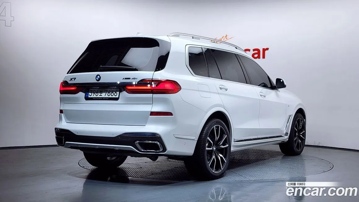 BMW X7 — фото 4