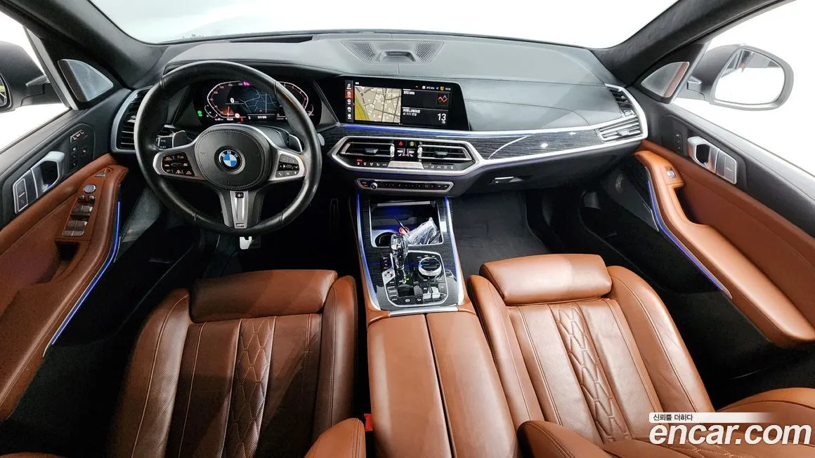BMW X7 — фото 9